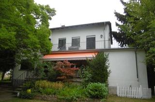 Haus kaufen in 68723 Oftersheim, Freistehendes Ein-Familienhaus mit großem Garten
