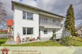 Einfamilienhaus kaufen in 94486 Osterhofen, *** Großes Zweifamilienhaus mit PV-Anlage in ruhiger Wohnlage ***