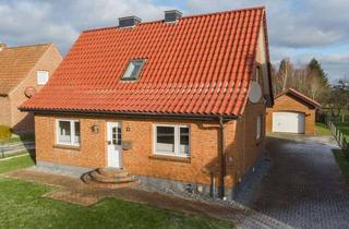 Haus kaufen in 24364 Holzdorf, Solides Rotklinkerhaus für die große Familie