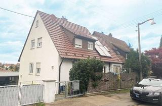 Doppelhaushälfte kaufen in 71640 Ludwigsburg, Schöne Doppelhaushälfte mit Einliegerwohnung in Top-Lage von Ludwigsburg!