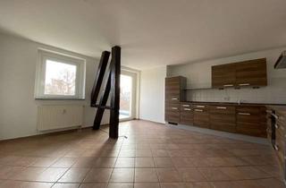 Wohnung mieten in Biesnitzer Straße 16, 02826 Südstadt, 2-Raumwohnung mit Einbauküche und großer Dachterrasse sucht Nachmieter.