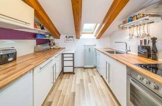 Wohnung kaufen in 83707 Bad Wiessee, 2 Zimmer Dachgeschosswohnung mit Seeblick in Seenähe