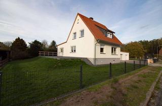 Haus kaufen in Christoph-Grünhagen-Weg 19, 29320 Hermannsburg, Schönes EFH mit großem Grundstück, EBK, Garage, uvm