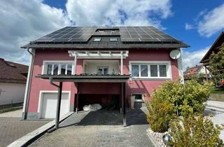 Haus kaufen in 92521 Schwarzenfeld, Zweifamilienhaus in Schwarzenfeld