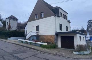 Einfamilienhaus kaufen in 56321 Rhens, Freistehendes Einfamilienhaus mit Nebengebäude zum Kauf in Rhens, Mayen-Koblenz (Kreis)