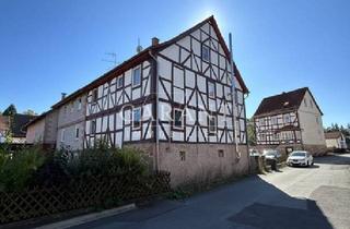 Haus kaufen in 36251 Ludwigsau, * Einzigartiges Zweifamilienhaus *