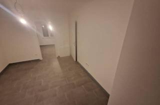 Wohnung mieten in Im Bracksiek, 33611 Bielefeld, Neu renovierte 2-Zi-Whg mit gehobener Ausstattung