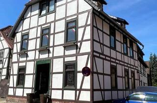 Gewerbeimmobilie kaufen in Steinweg 20, 37581 Bad Gandersheim, Historisches Fachwerkhaus mit zwei Wohnungen bietet alles zum Eröffnen Ihrer neuen Gastronomie