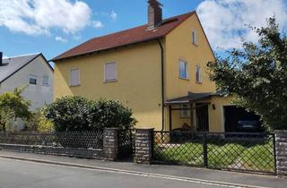 Haus kaufen in 91074 Herzogenaurach, 6-Zimmer-Haus zum Kauf auf Erbbaurechtgrundstück in Herzogenaurach