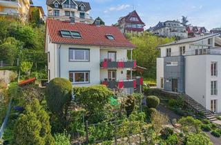 Einfamilienhaus kaufen in 88690 Uhldingen-Mühlhofen, Seenahes, hochwertig saniertes Einfamilienhaus mit Seesicht aus allen Etagen