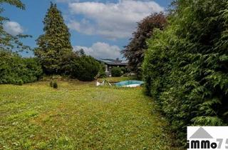 Villa kaufen in 75417 Mühlacker, Außergewöhnlicher Winkelbungalow Traumgarten, viel Nutzfläche, Wohnen in einem einzigartigen 2-FH