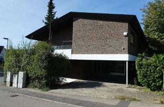 Haus kaufen in 71083 Herrenberg, Wohnanwesen in bevorzugter Wohnlage am Rande der Altstadt