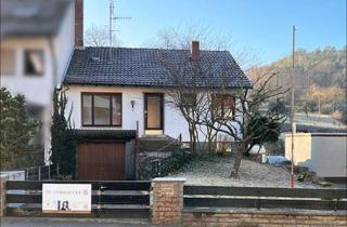 Haus kaufen in 63743 Gailbach, Ein Haus zum renovieren - Südwest-Grundstück mit Bachlauf