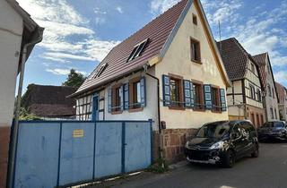 Haus kaufen in 76829 Wollmesheim, ++ Wohnhaus mit Anbau (ERWEITERUNGSFÄHIG), Hof, Garage, Scheune & idyllischem Garten am Bach ! ++