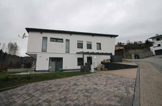Doppelhaushälfte kaufen in 94113 Tiefenbach, Hell – Offen – Neuwertig Gemeinde Tiefenbach Luxus-Doppelhaushälfte mit Top-Energiewert in Traumla