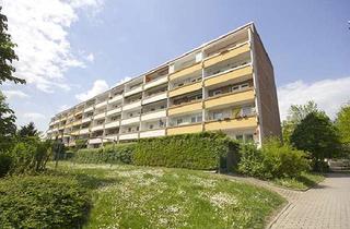 Wohnung mieten in Weidenkätzchenweg, 06120 Heide Nord/Blumenau, In der Herrichtung! 2-Zimmerwohnung mit Balkon an der Heide