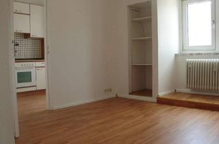 Wohnung kaufen in Schlossstrasse 93, 60486 Bockenheim, Privatverkauf: Schöne Wohnung m. 2 Zimmern, nahe Leipziger Strasse, Uni, Messe