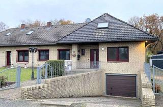 Doppelhaushälfte kaufen in 21033 Lohbrügge, Die Natur direkt vor Tür: Große Doppelhaushälfte mit tollem Grundstück und Garage