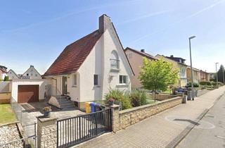 Einfamilienhaus kaufen in 65462 Ginsheim-Gustavsburg, Renoviertes 3,5-Zimmer-Einfamilienhaus mit großem Garten in Ginsheim