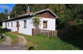 Einfamilienhaus kaufen in 94107 Untergriesbach, Sanierungsbedürftiges Einfamilienhaus in ruhiger Lage am Waldesrand