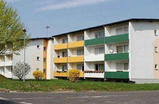 Wohnung mieten in Rödgener Straße 83, 35394 Gießen, Für Studierende: Helle und schöne 1 Zimmer-Wohnung mit Loggia, Rödgener Str. 83, Gießen