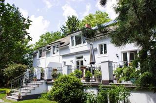 Villa kaufen in 22457 Schnelsen, Jugendstilvilla als Mehrfamilienhaus