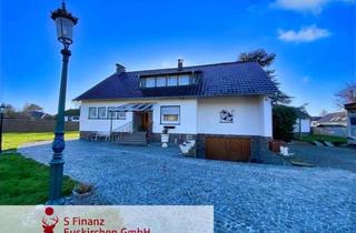 Einfamilienhaus kaufen in 53909 Zülpich, Zülpich-Schwerfen: Koffer packen und einziehen - Einfamilienhaus mit Garten und Nebengebäuden!