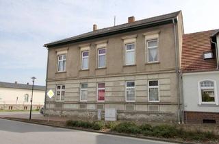 Mehrfamilienhaus kaufen in 17087 Altentreptow, HORN IMMOBILIEN ++ Altentreptow vermietetes Zweifamilienhaus