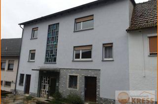 Haus kaufen in 36391 Sinntal, Günstiges gepflegtes 2-Familienwohnhaus in Sinntal-Jossa kleiner Gartenfläche sucht Familienanschluß