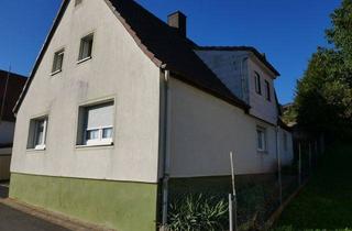 Haus kaufen in 97720 Nüdlingen, massiv gebautes Zweifamilienhaus in Nüdlingen-Haard
