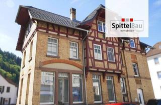 Anlageobjekt in 78713 Schramberg, Attraktives Wohn- u. Geschäftshaus in Schramberg-City zu verkaufen!