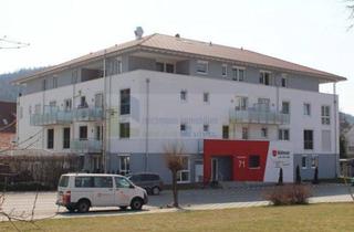 Wohnung kaufen in 78176 Blumberg, Neubau im Herzen von Blumberg! Altersgerecht & modern / Eigennutz oder Vermietung!