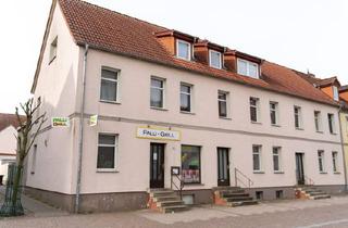 Mehrfamilienhaus kaufen in 17255 Wesenberg, 7,5 % Rendite: Vollvermietetes Mehrfamilienhaus als Kapitalanlage im Stadtzentrum