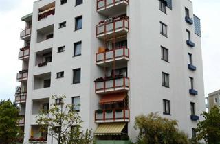 Wohnung kaufen in 03044 Schmellwitz, Großzügige 3-Zi-WE mit Balkon und eigenem Pkw-SP in einem modernen Gebäude im Cottbuser Norden