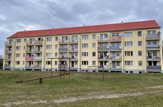 Wohnung mieten in Bahnhofstr. 110, 14827 Wiesenburg, Ab Sofort! Wohnung im Grünen - mit großem Garten!