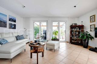 Haus kaufen in 85630 Grasbrunn, Modernisiertes ruhiges Eckhaus mit viel Platz für die Familie-Perfekte Anbindung