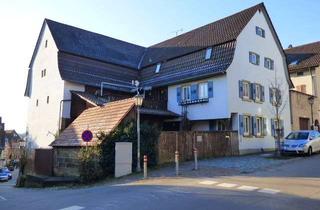 Haus kaufen in 74321 Bietigheim-Bissingen, Viel Platz ! - Fachwerkgebäude mit Scheune & Gewölbekeller - beste Altstadt-Lage