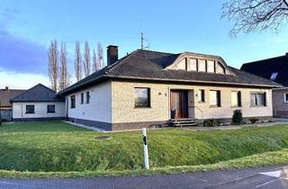 Haus kaufen in 47559 Kranenburg, Großer Winkelbungalow mit viel Platz und mehreren Nutzungsmöglichkeiten in Kranenburg-Schottheide!