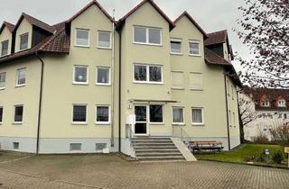 Wohnung kaufen in 96231 Bad Staffelstein, Helle und großzügige 2-Zimmer ETW Nähe Obermain-Therme