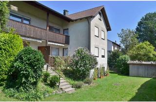 Haus kaufen in 82299 Türkenfeld, GELB IMMOBILIEN - Renovierungsbedürftiges 3-Parteien-Haus auf großem Südwest-Grundstück