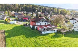 Haus kaufen in 93485 Rimbach, Geräumiges Zweifamilienhaus mit Gaststätte in Rimbach!