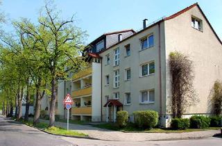 Wohnung mieten in Lindenstraße 22, 39218 Schönebeck (Elbe), Helle 1-Raum Wohnung mit Einbauküche und Balkon.