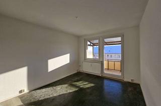 Wohnung mieten in Schulstraße 6a, 09350 Lichtenstein/Sachsen, Gemütliche 1,5 Raumwohnung mit Badewanne + Balkon (Ideal für Azubis, Studenten oder Singles)