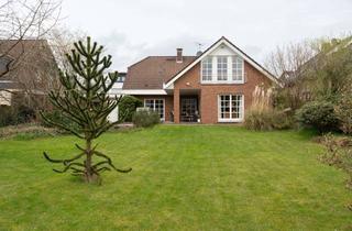 Einfamilienhaus kaufen in 40764 Langenfeld (Rheinland), Einfamilienhaus mit vielseitigem Wohnraum und erstklassiger Ausstattung