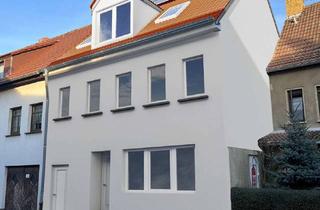Reihenhaus kaufen in 04571 Rötha, Modernes Wohnen in Rötha: Neubau-Reihenhaus mit hochwertiger Ausstattung und Privatsphäre pur!