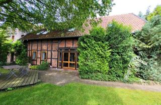 Haus kaufen in 38551 Ribbesbüttel, Charmantes Fachwerkhaus mit viel Platz, schönem Garten und großem Carport - 2 Wohneinheiten