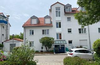 Wohnung kaufen in 85635 Höhenkirchen-Siegertsbrunn, Höhenkirchen-Siegertsbrunn - Lichtdurchflutete 3 ZKB Dachgeschosswohnung mit Westbalkon in Höhenkirchen-Siegertsbrunn