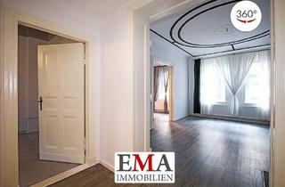 Wohnung kaufen in 13581 Berlin, Berlin - Einzigartiges Wohnerlebnis: Vier Zimmer mit historischem Charme in bester Lage!