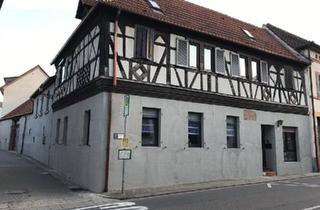Haus kaufen in 67229 Gerolsheim, Gerolsheim - Historisches Fachwerkhaus im Herzen von Großkarlbach