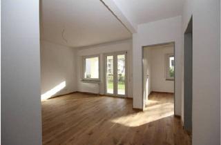 Mehrfamilienhaus kaufen in 59505 Bad Sassendorf, Bad Sassendorf - ZU VERKAUFEN: Teilsaniertes und gepflegtes Mehrfamilienhaus (9 Parteien) mit Stellplätzen+Garagen und Balkonen